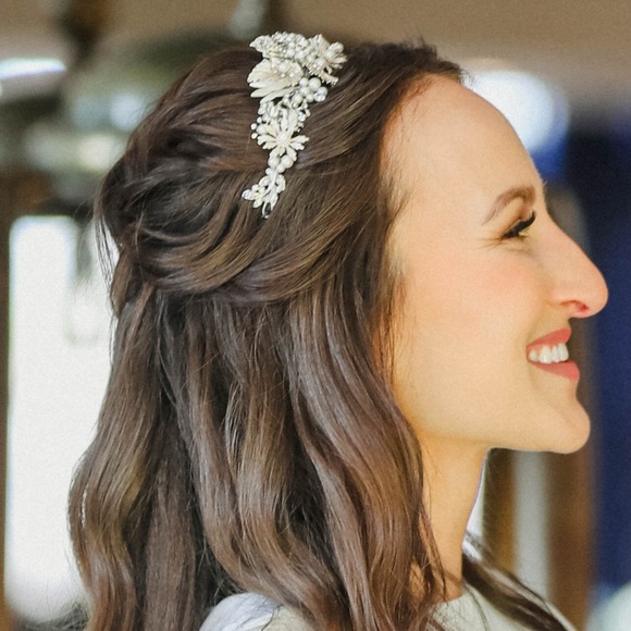 Bel Aire Bridal Statement gold/copper/rhinestone Tiara - Picture 5 of 13